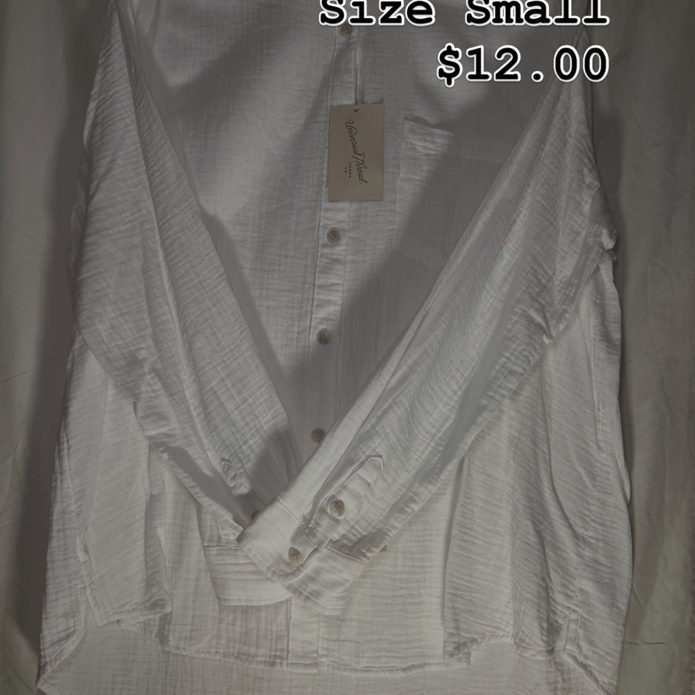 Universal Thread White Women's Blouse